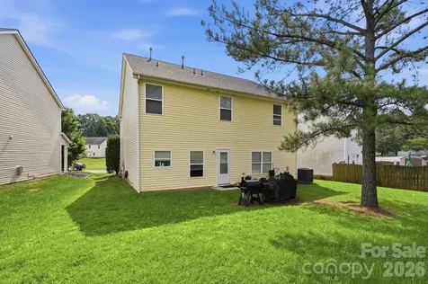 8619 Earthenware Drive Charlotte NC 28269