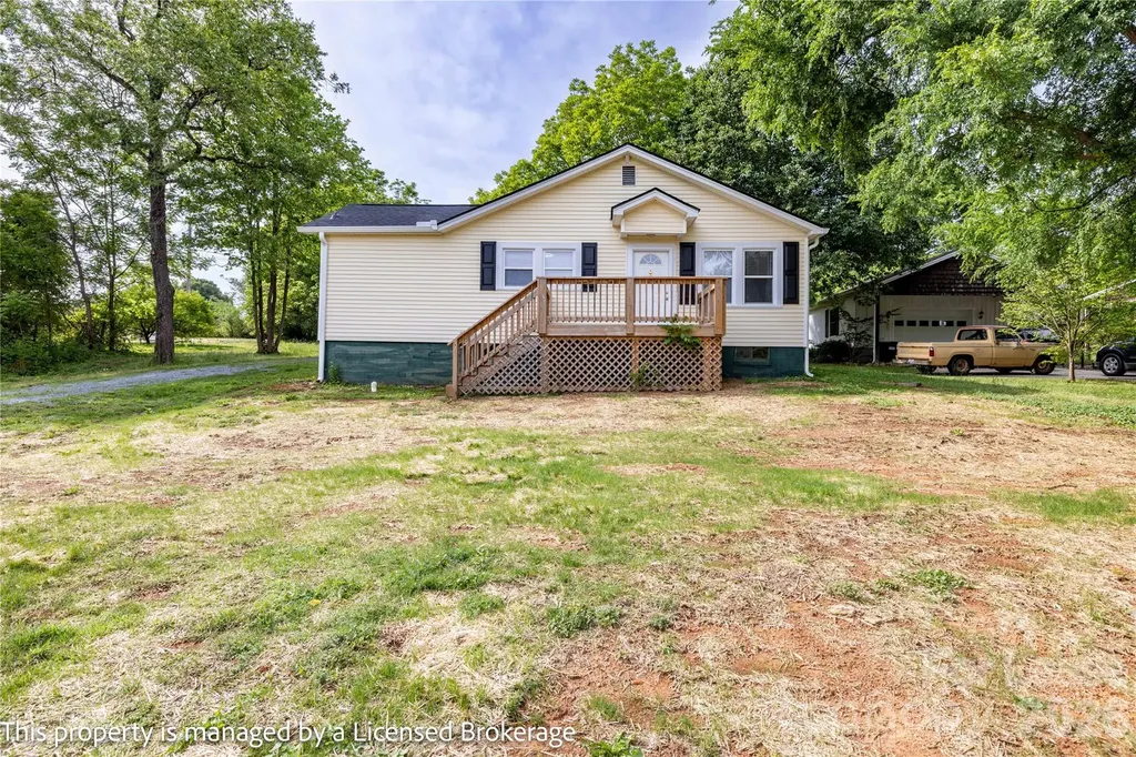 20445 Saint Martin Road Albemarle NC 28001