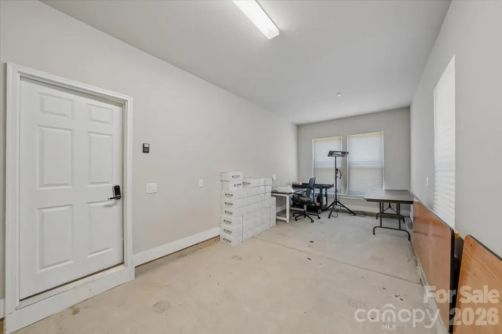12057 Brooklyn Avenue Charlotte NC 28204
