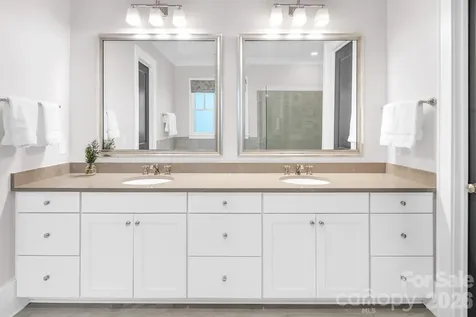 520 Hillside Avenue Charlotte NC 28209