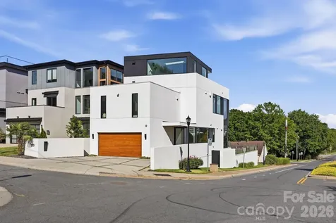 304 Frazier Avenue Charlotte NC 28216