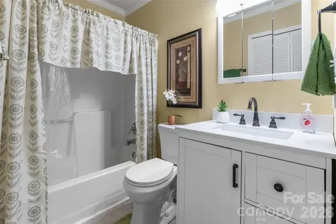 116 Live Oak Avenue Belmont NC 28012