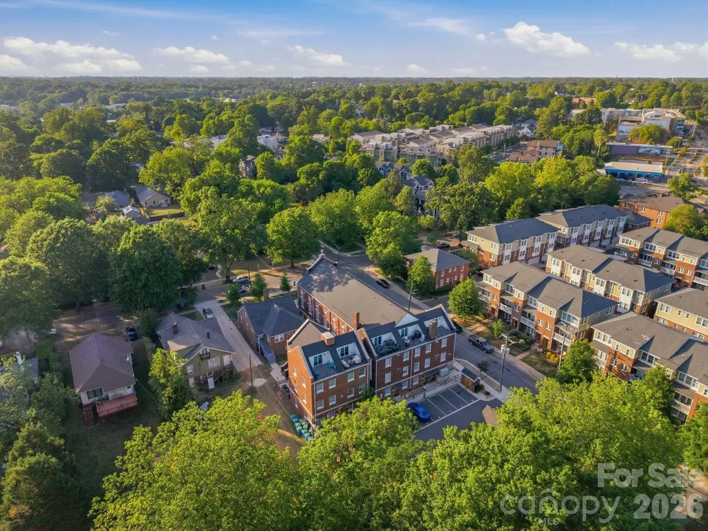 203 Grandin Road Charlotte NC 28208