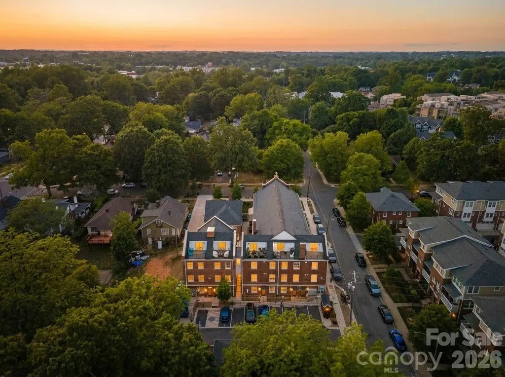 203 Grandin Road Charlotte NC 28208