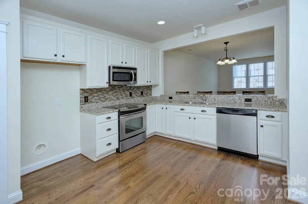 1023 White Point Drive Huntersville NC 28078