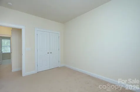 1023 White Point Drive Huntersville NC 28078