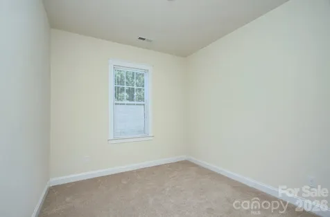 1023 White Point Drive Huntersville NC 28078