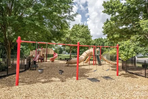 1023 White Point Drive Huntersville NC 28078