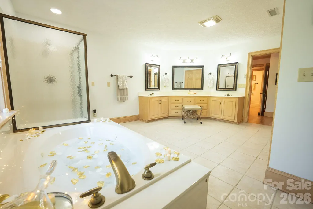 6985 Junaluska Road Boone NC 28607