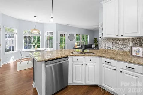 3418 Fallowbrook Forest York SC 29745