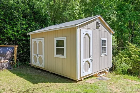 3418 Fallowbrook Forest York SC 29745