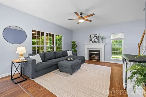 3418 Fallowbrook Forest York SC 29745