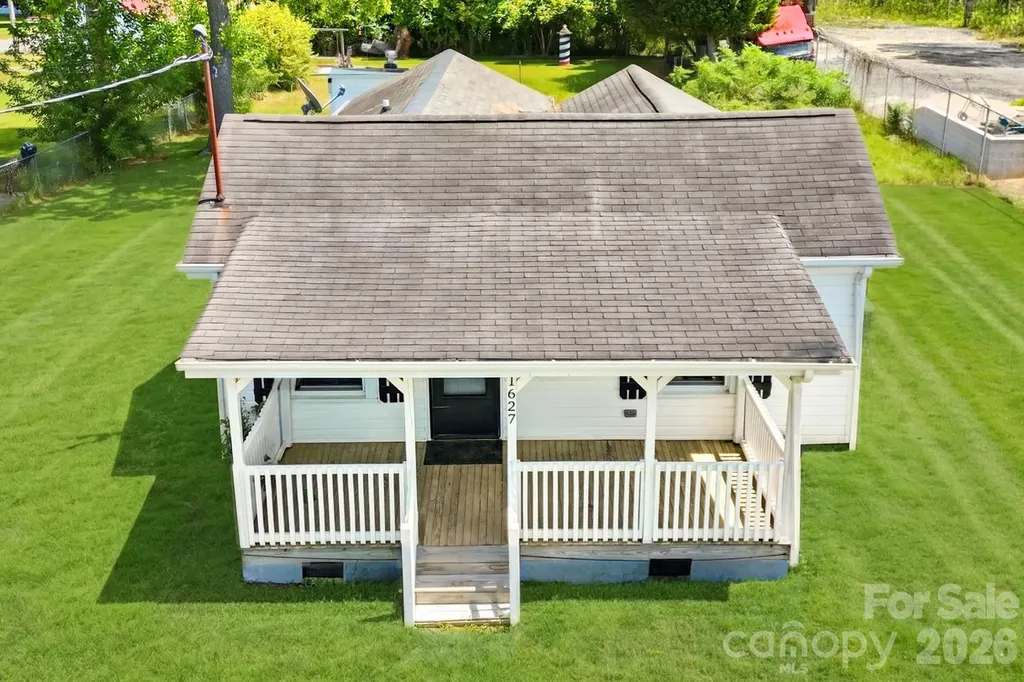 1627 Warren Avenue Gastonia NC 28054