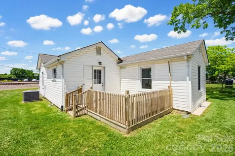 1627 Warren Avenue Gastonia NC 28054