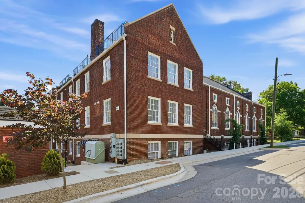 201 Grandin Road Charlotte NC 28208