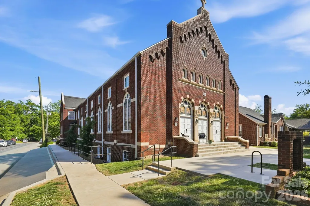 201 Grandin Road Charlotte NC 28208