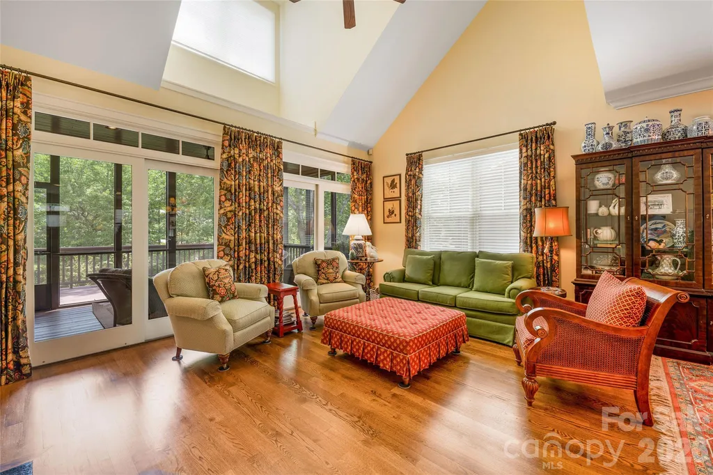 50 Meadow Village Lane Asheville NC 28803