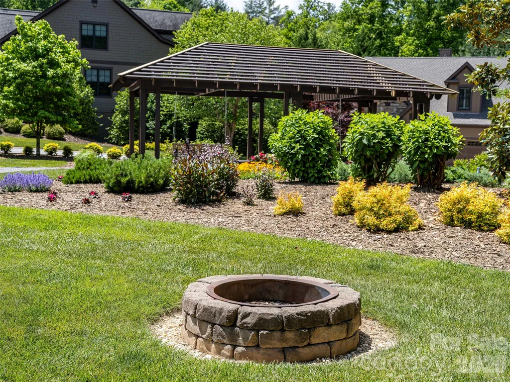 50 Meadow Village Lane Asheville NC 28803