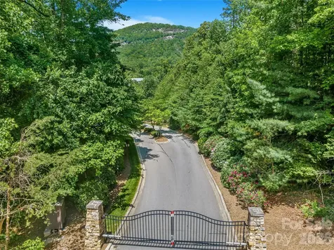50 Meadow Village Lane Asheville NC 28803