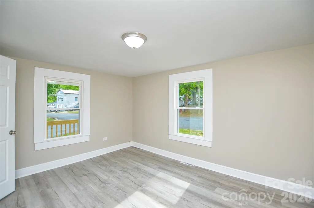 730 W Oakwood Avenue Albemarle NC 28001