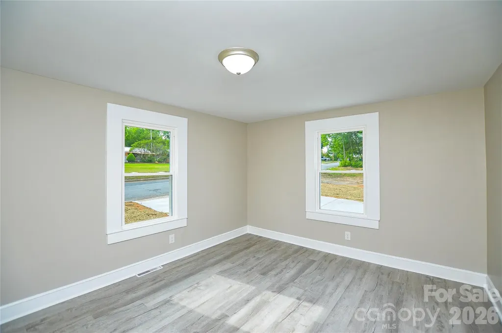 730 W Oakwood Avenue Albemarle NC 28001