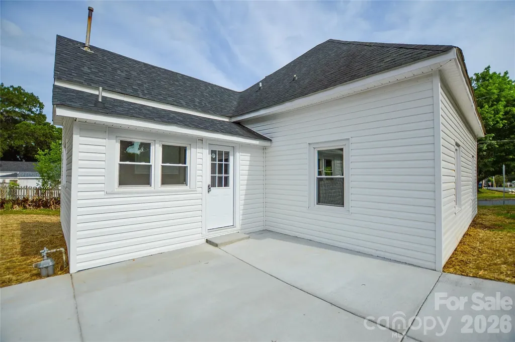 730 W Oakwood Avenue Albemarle NC 28001