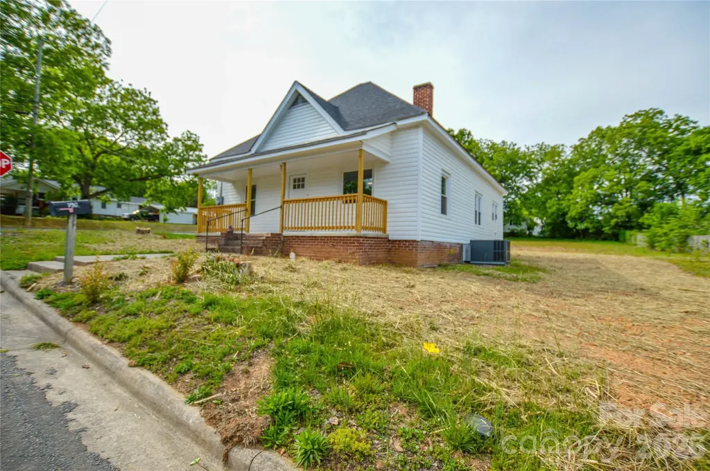 730 W Oakwood Avenue Albemarle NC 28001
