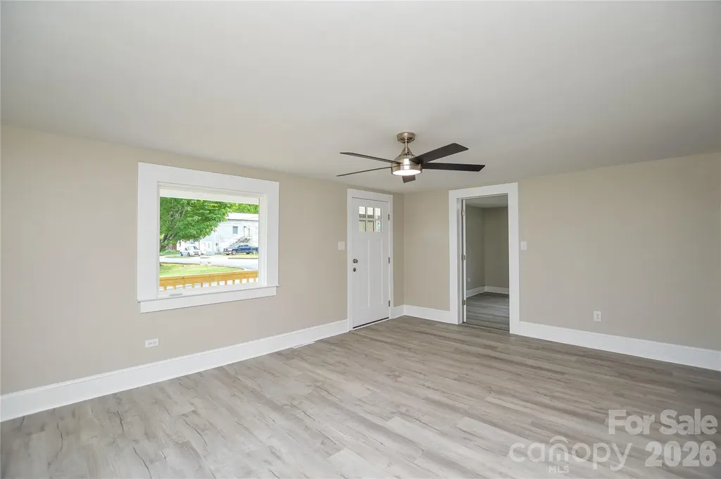 730 W Oakwood Avenue Albemarle NC 28001