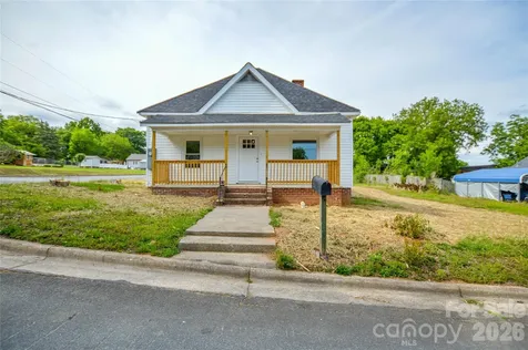 730 W Oakwood Avenue Albemarle NC 28001