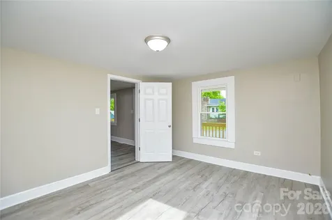 730 W Oakwood Avenue Albemarle NC 28001