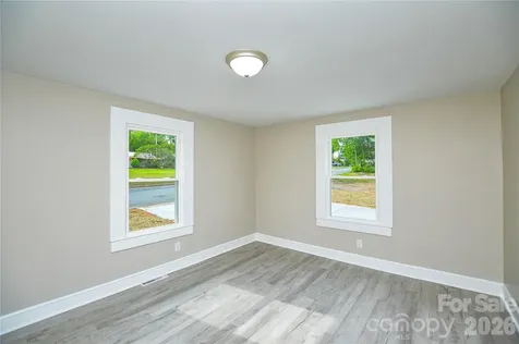 730 W Oakwood Avenue Albemarle NC 28001