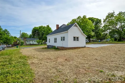 730 W Oakwood Avenue Albemarle NC 28001