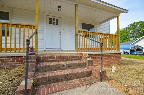 730 W Oakwood Avenue Albemarle NC 28001