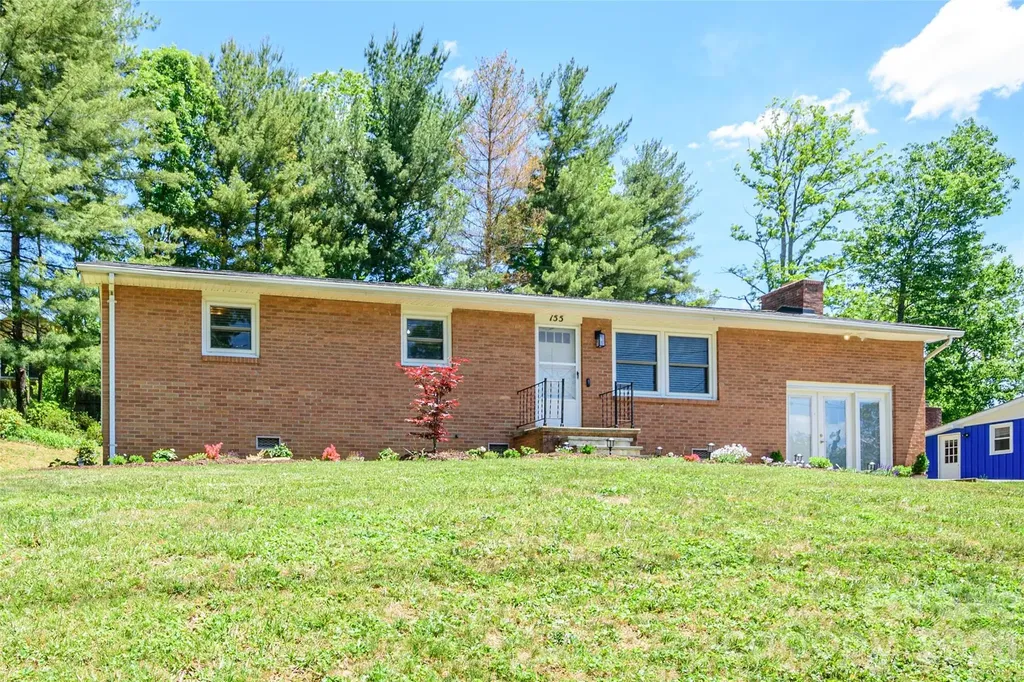 155 Chestnut Place Arden NC 28704