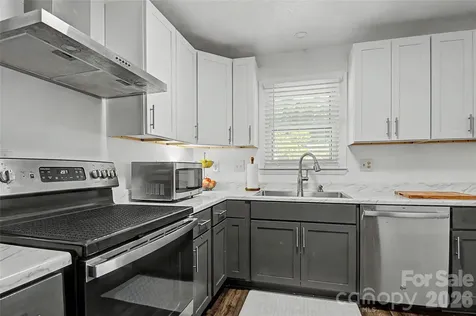 155 Chestnut Place Arden NC 28704