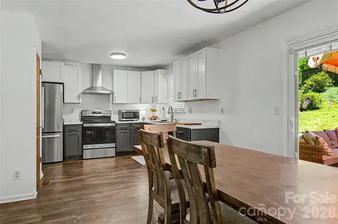 155 Chestnut Place Arden NC 28704