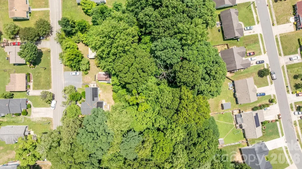 3824 Oakwood Road Charlotte NC 28269