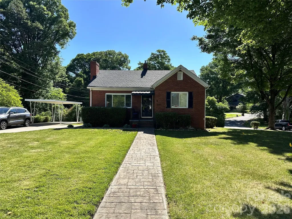 600 W Cama Street Charlotte NC 28217