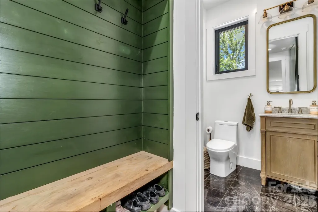 108 Poplar Green Way Asheville NC 28806