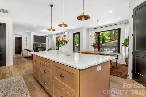 108 Poplar Green Way Asheville NC 28806