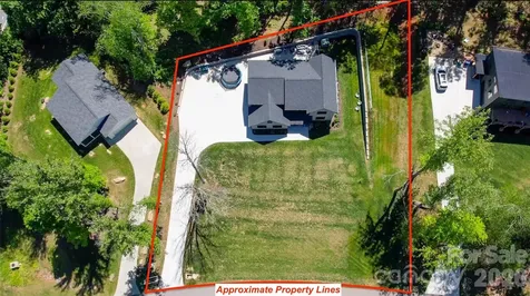 108 Poplar Green Way Asheville NC 28806