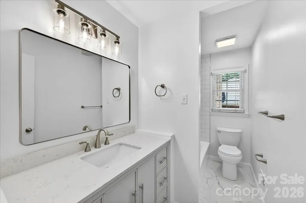 6018 Donegal Drive Charlotte NC 28212