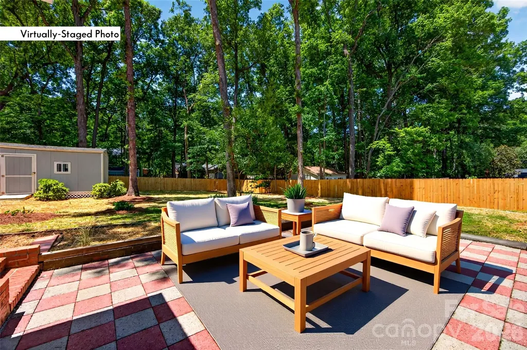 6018 Donegal Drive Charlotte NC 28212