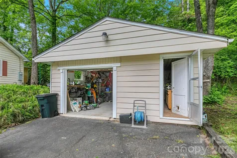 470 Cherryfield Loop Brevard NC 28712