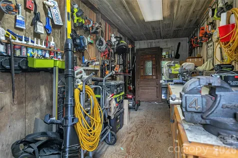 470 Cherryfield Loop Brevard NC 28712