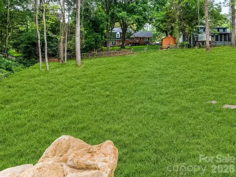 3601 Woody Grove Lane Charlotte NC 28210