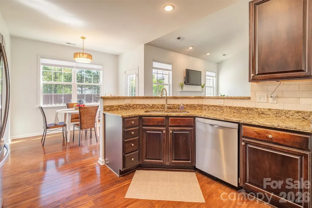 7 Breyerton Court Asheville NC 28804