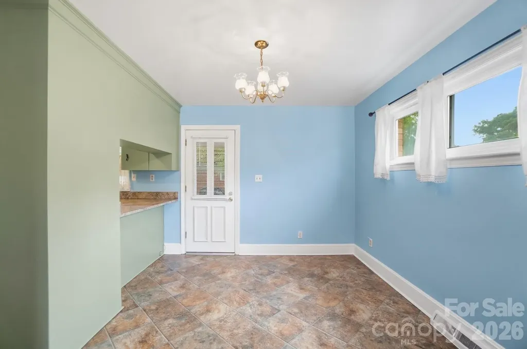 6239 Netherwood Drive Charlotte NC 28210