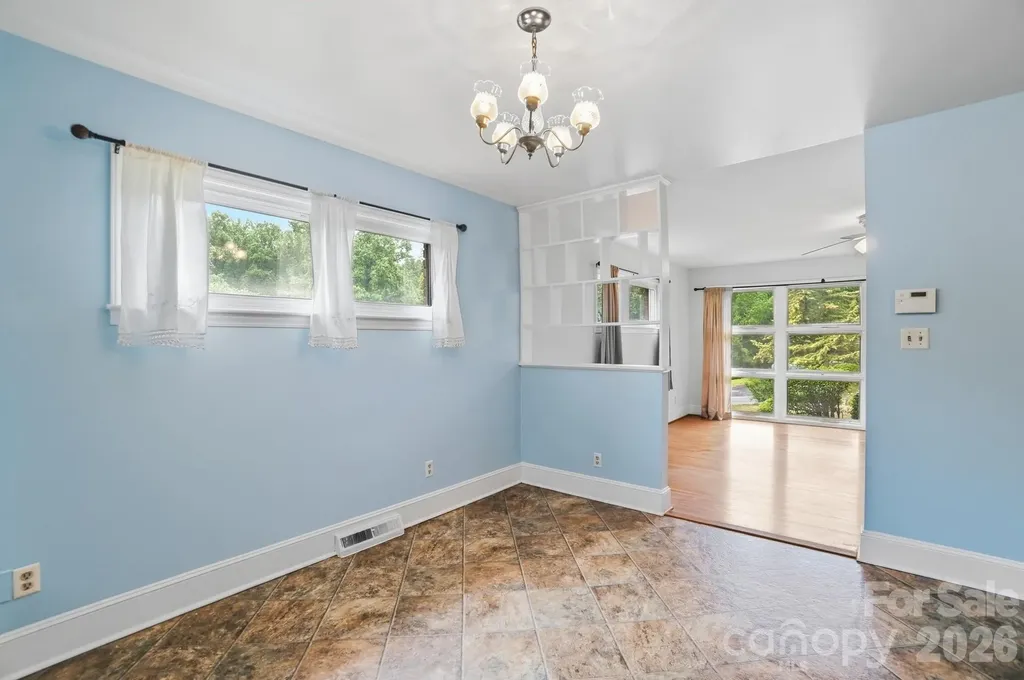 6239 Netherwood Drive Charlotte NC 28210