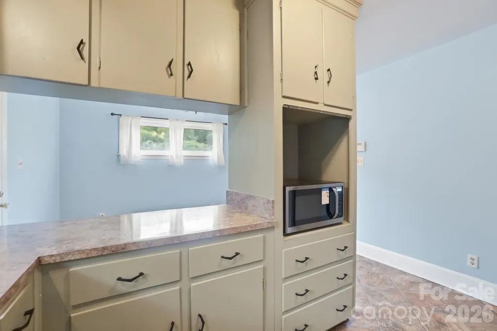 6239 Netherwood Drive Charlotte NC 28210